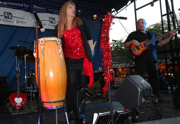 Clarendon Hills Dancin' in the Street