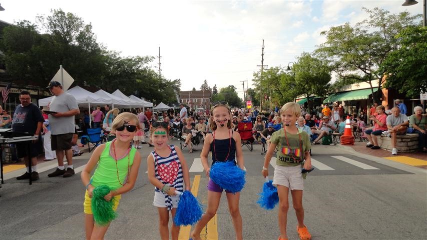 Clarendon Hills Dancin' in the Street